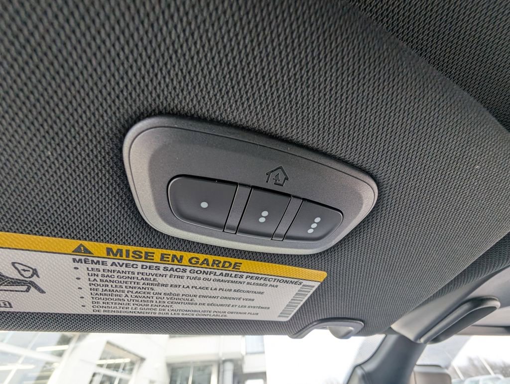 New 2026 Chrysler Pacifica Limited w/ S Appearance Package image 36