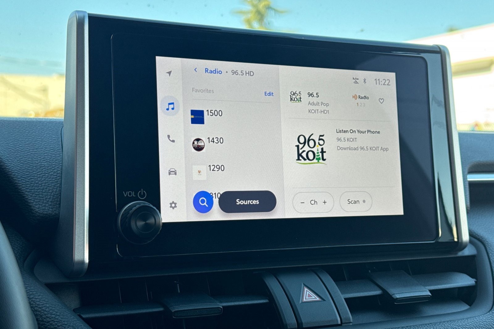 Certified 2024 Toyota RAV4 SE image 23