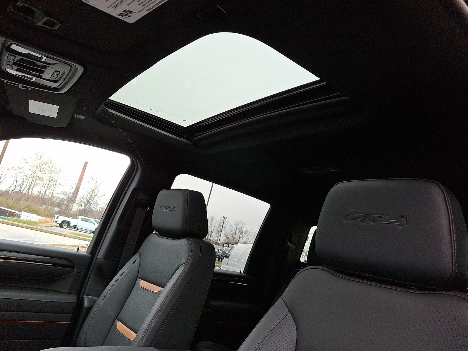 New 2026 GMC Sierra 2500 AT4 w/ AT4 Premium Plus Package image 15