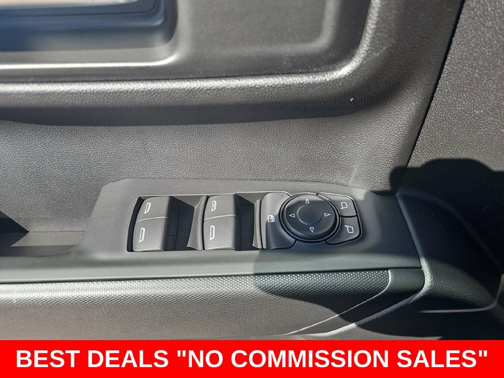 New 2026 Chevrolet Silverado 1500 Custom w/ LPO, Dark Essentials Package RWD image 27