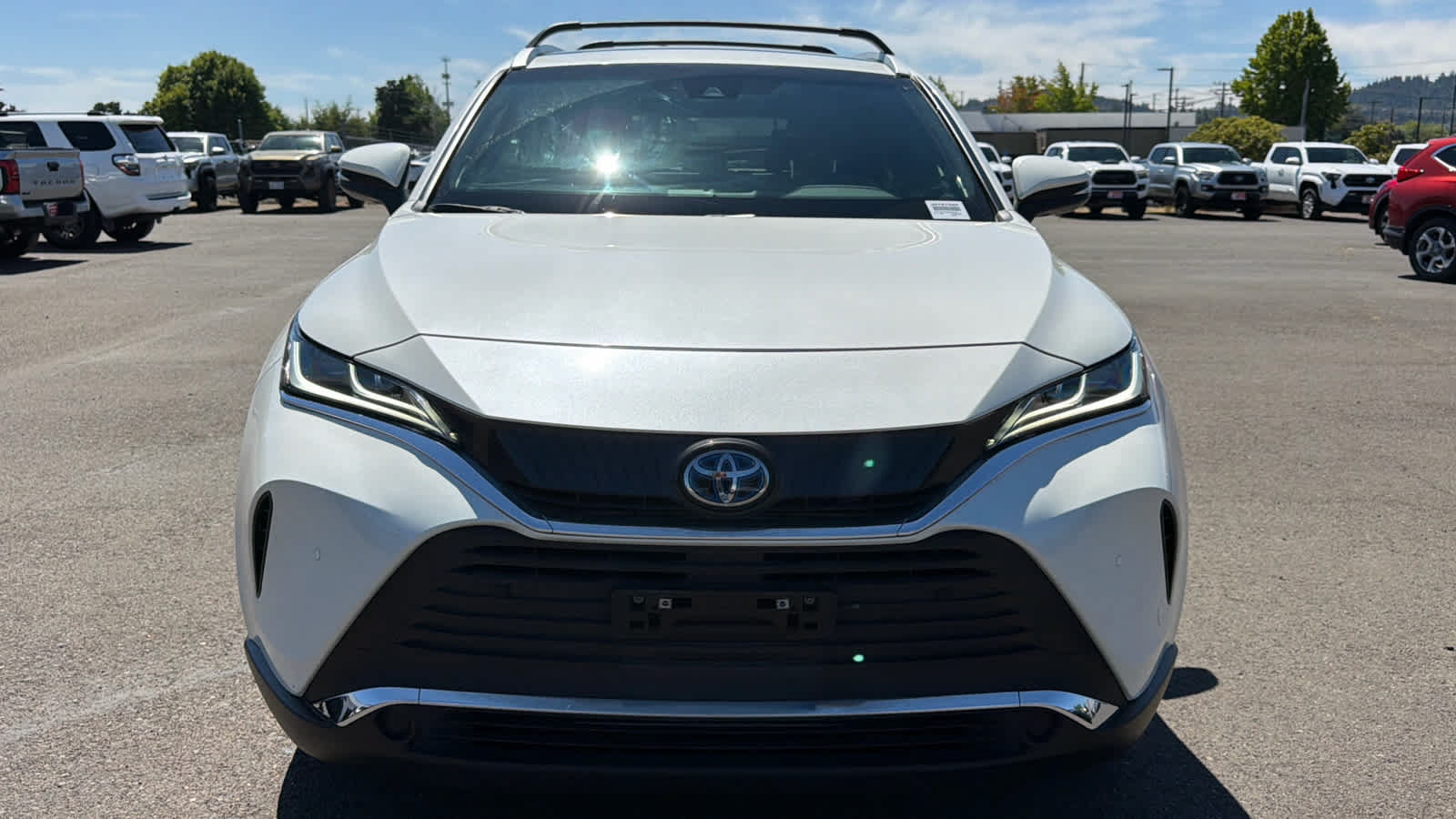 Certified 2021 Toyota Venza XLE w/ Softex Package AWD/4WD image 5