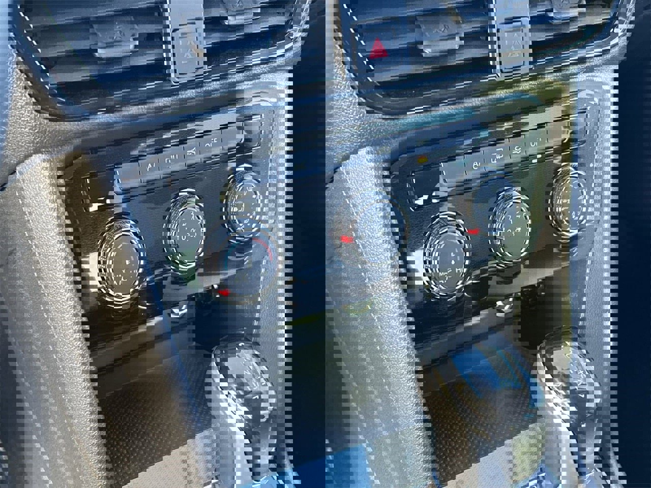 New 2026 Volkswagen Taos S image 23