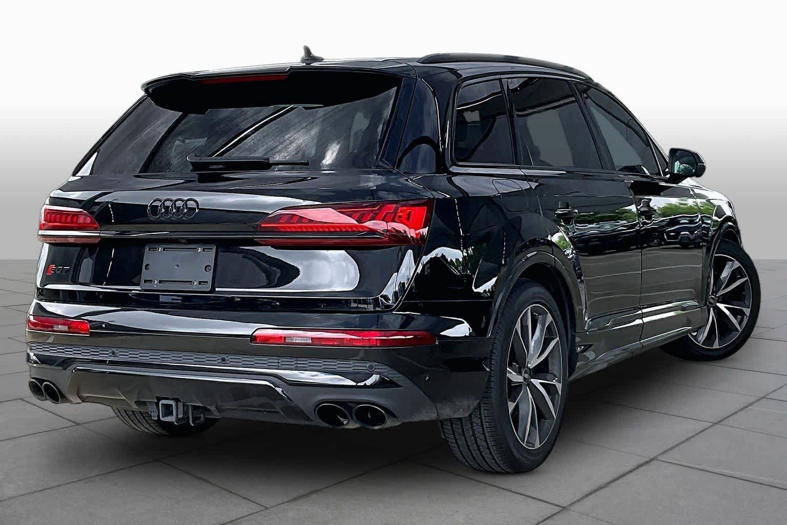 Used 2023 Audi SQ7 Prestige w/ Prestige Package AWD/4WD image 11