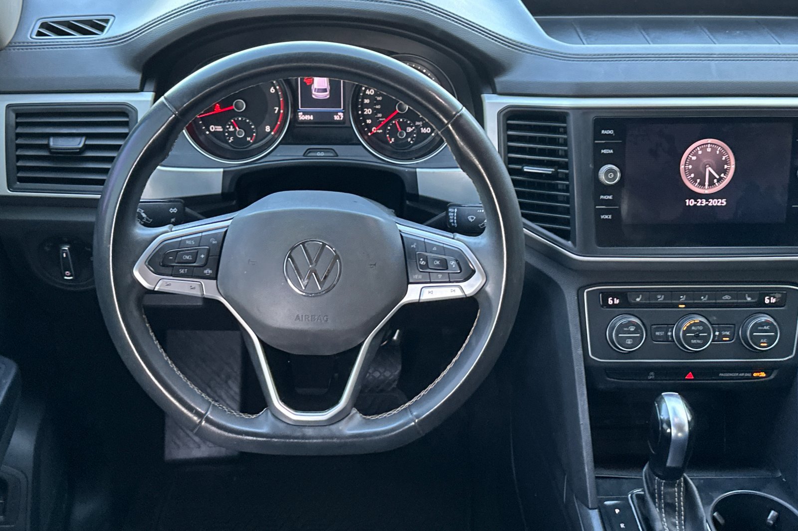 Certified 2021 Volkswagen Atlas SE image 14