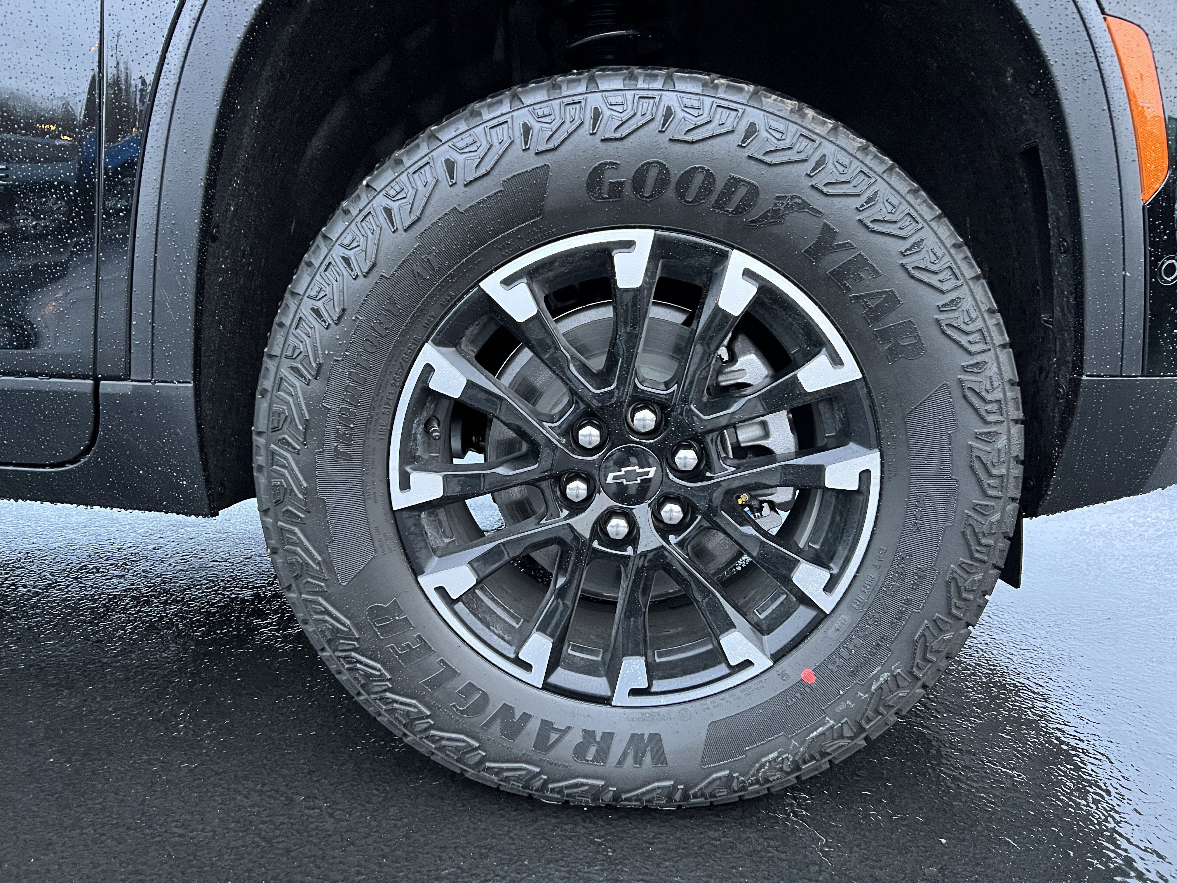 New 2026 Chevrolet Traverse Z71 w/ Enhanced Driving Package image 11