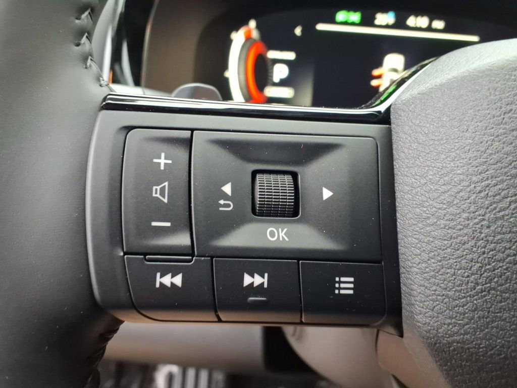 New 2026 Nissan Pathfinder Platinum image 20