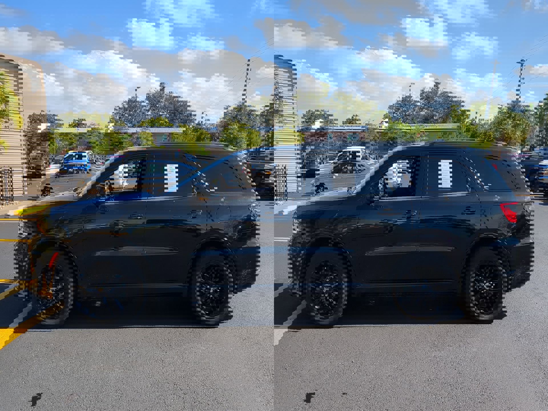 Used 2023 Dodge Durango GT image 9