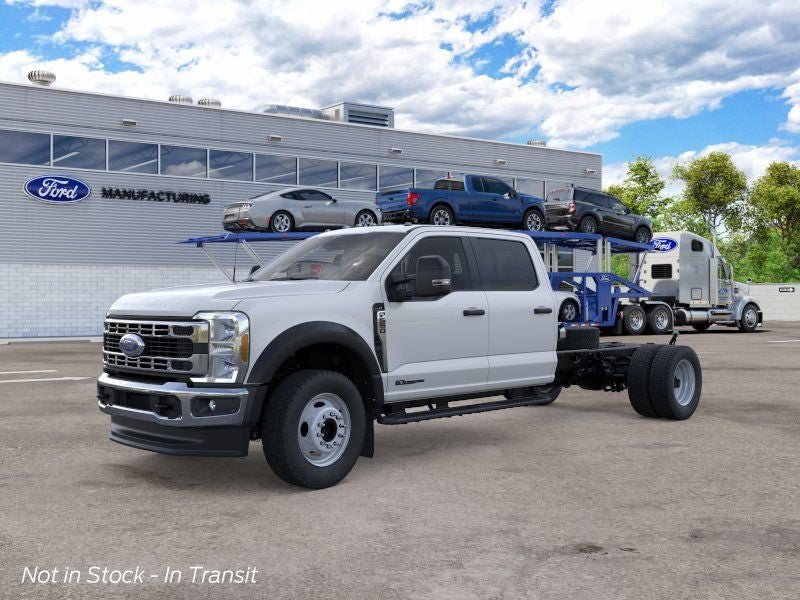 New 2026 Ford F550 4x4 Crew Cab image 2