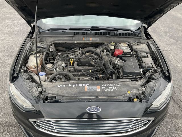 Used 2017 Ford Fusion SE w/ Fusion SE Technology Package FWD image 33