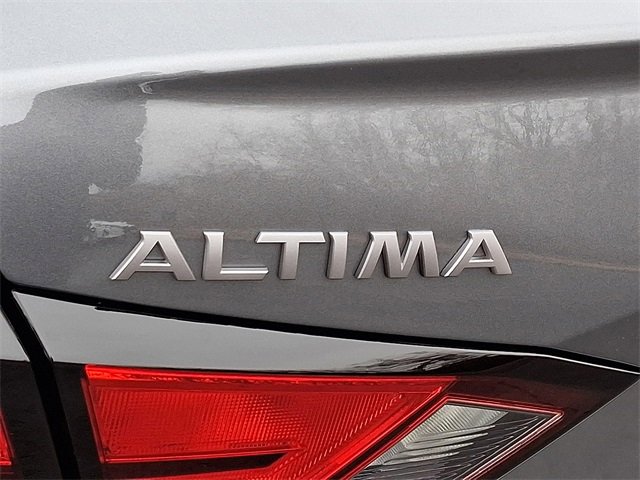 New 2025 Nissan Altima 2.5 SR image 11