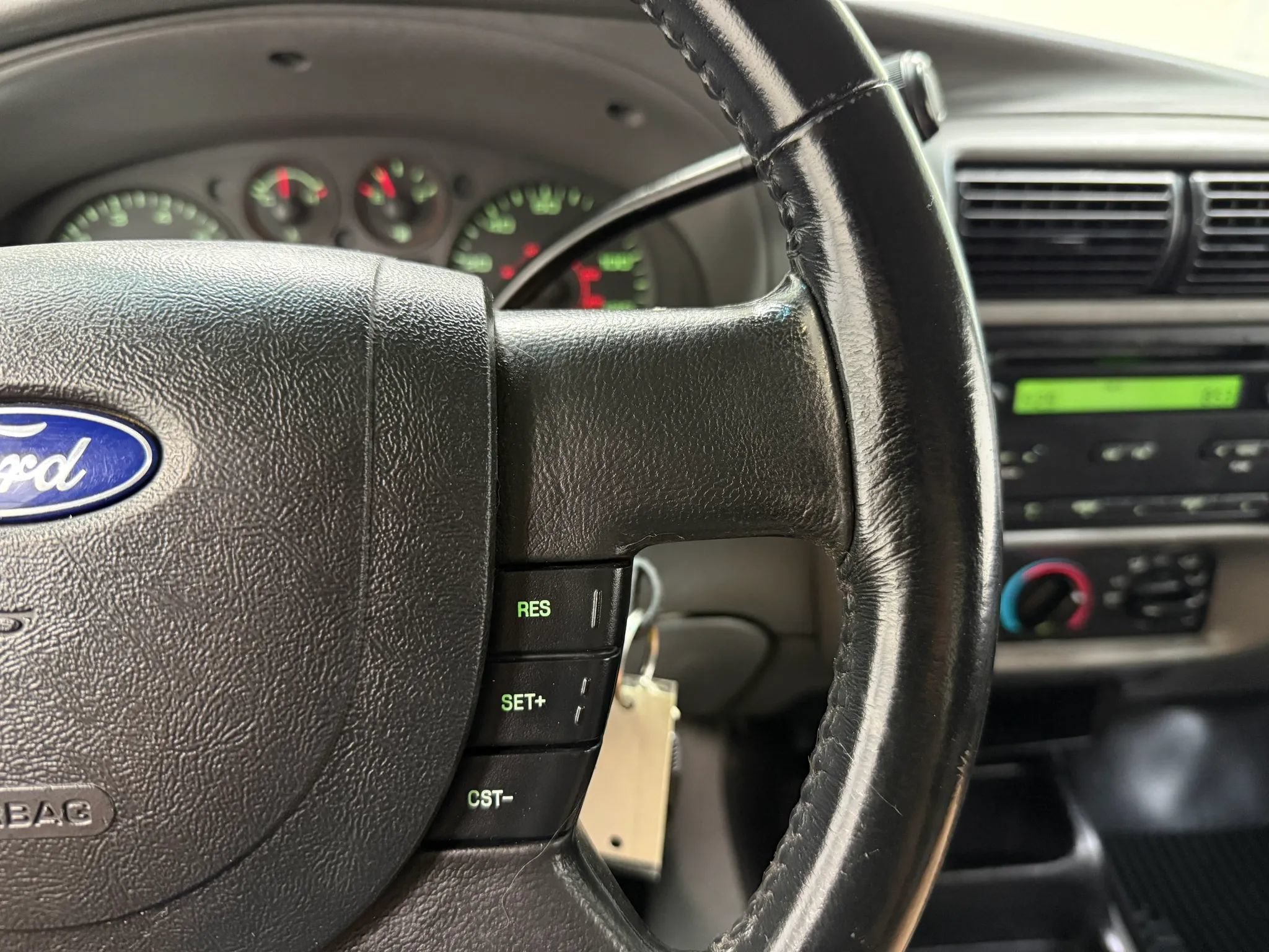 Used 2004 Ford Ranger 4x4 SuperCab image 26