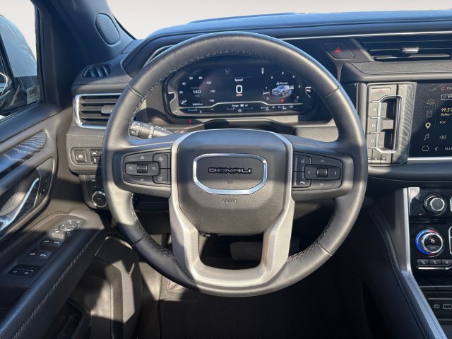 Used 2024 GMC Yukon Denali AWD/4WD image 12