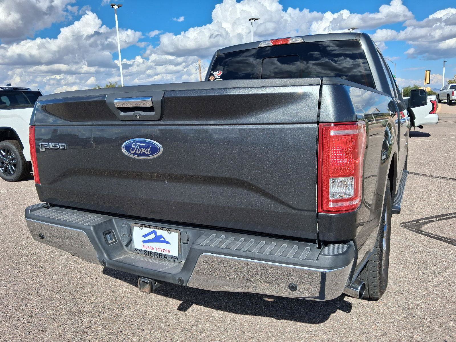 Used 2015 Ford F150 XLT w/ Equipment Group 302A Luxury RWD image 12