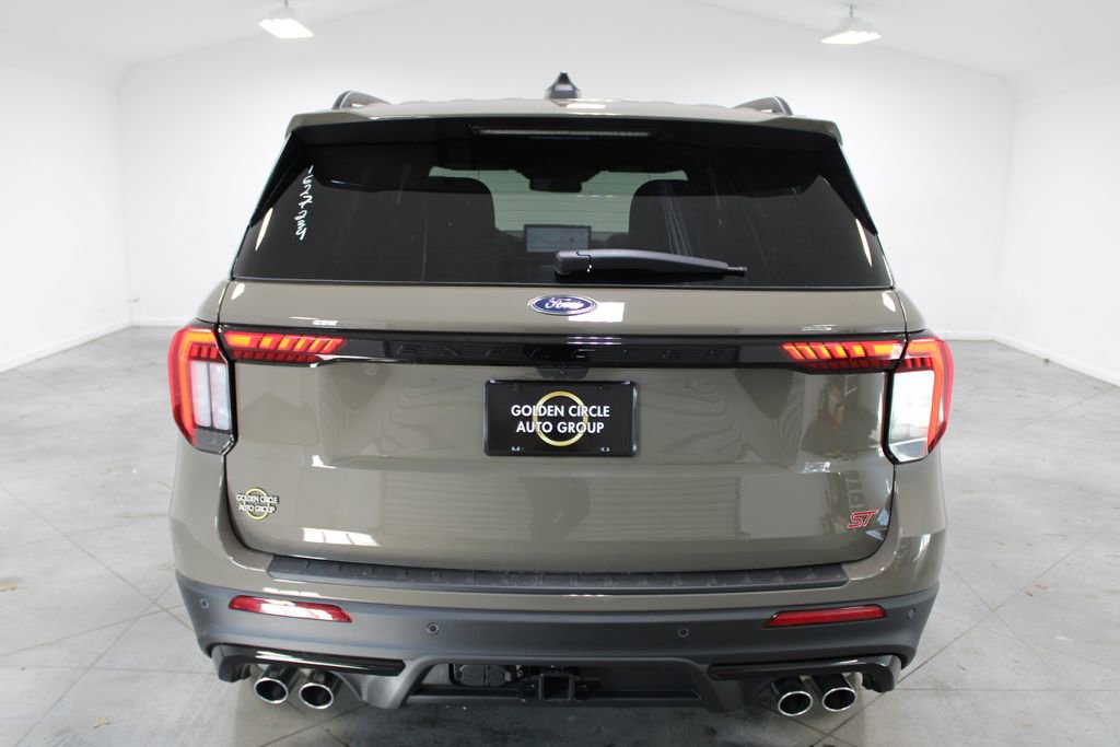 New 2026 Ford Explorer ST image 7