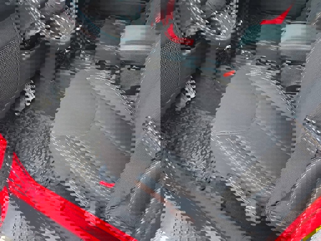 Used 2014 Jeep Wrangler Unlimited Sahara w/ Connectivity Group image 13