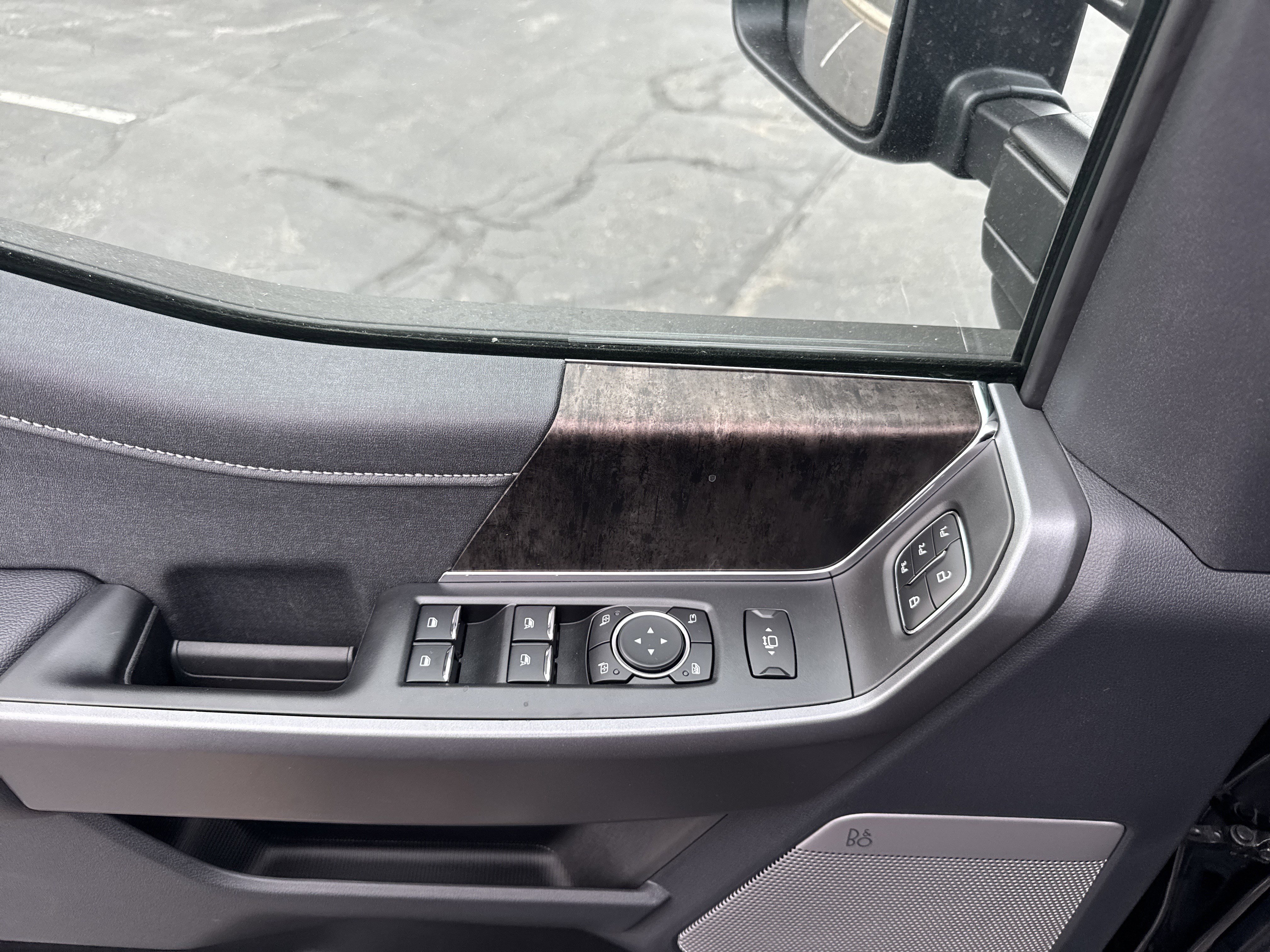 New 2026 Ford F350 Lariat image 29
