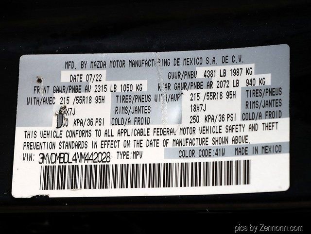 Used 2022 MAZDA CX-30 AWD 2.5 S w/ Premium Package image 31