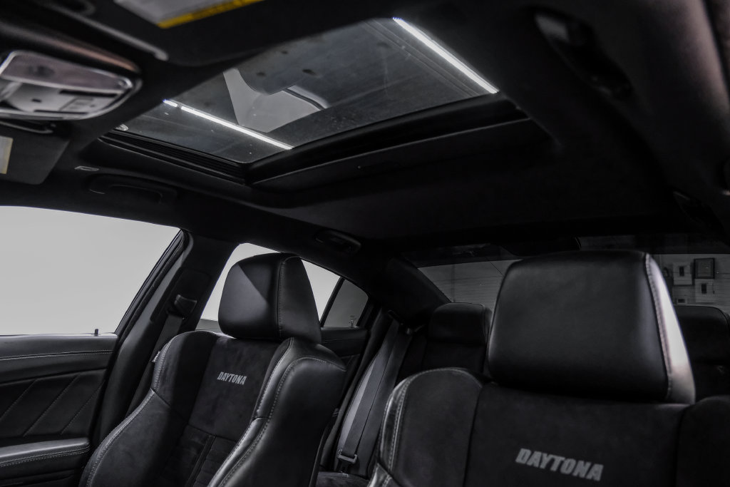 Used 2019 Dodge Charger R/T w/ Daytona Edition Group RWD image 5