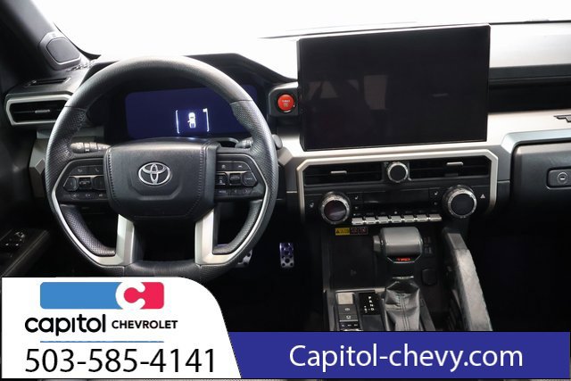 Used 2024 Toyota Tacoma TRD Sport w/ TRD Sport Premium Package AWD/4WD image 15