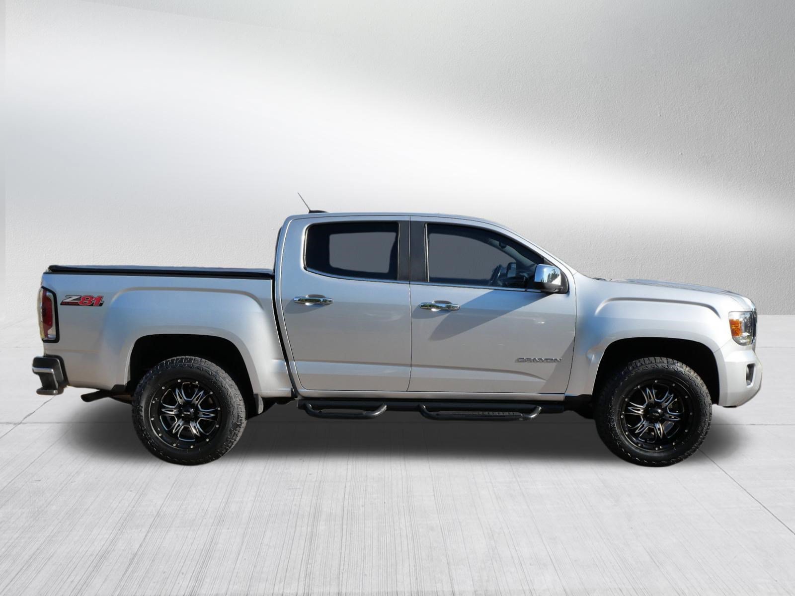 Used 2016 GMC Canyon SLT AWD/4WD image 8