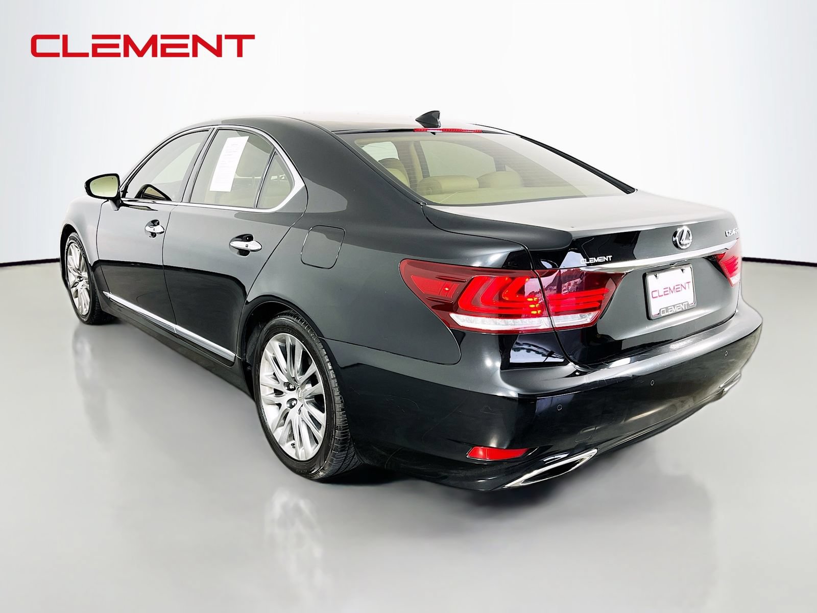 Used 2017 Lexus LS 460 w/ Comfort Package RWD image 9