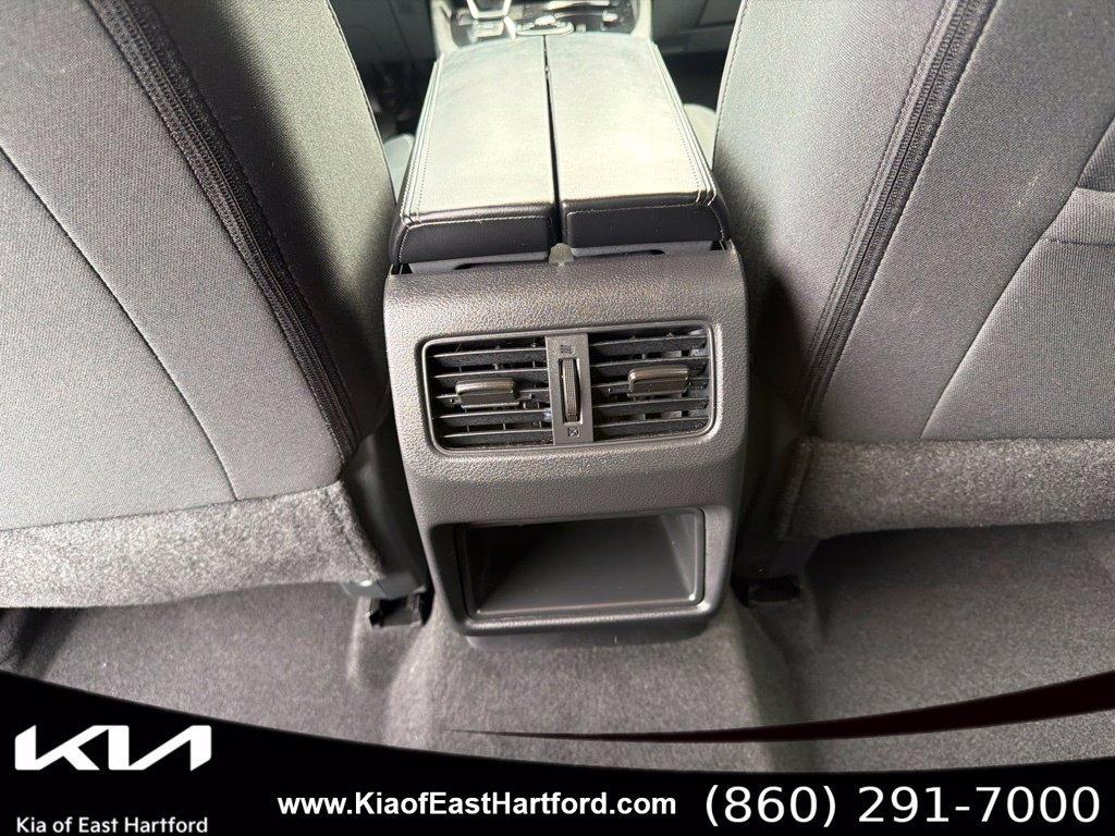 Used 2023 Nissan Rogue S AWD/4WD image 20