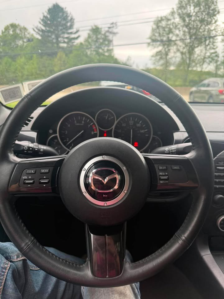 Used 2013 MAZDA MX-5 Miata Grand Touring RWD image 14