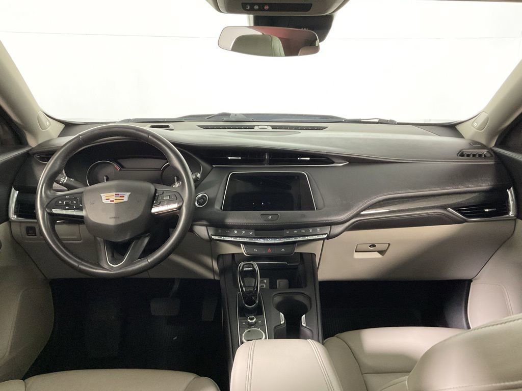 Used 2020 Cadillac XT4 Premium Luxury w/ Driver Awareness Package image 22
