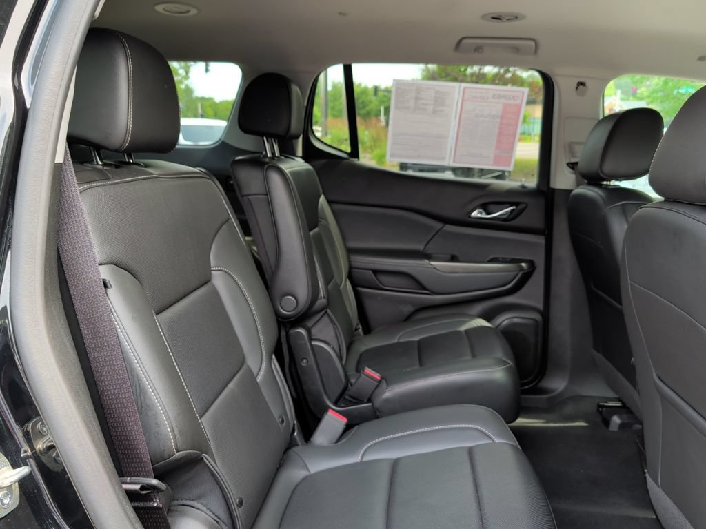 Used 2023 GMC Acadia SLT AWD/4WD image 35