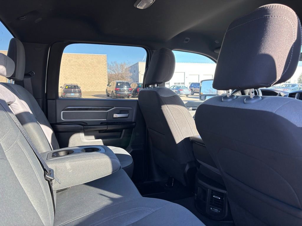 Used 2023 RAM 2500 Big Horn w/ Level 1 Equipment Group image 12