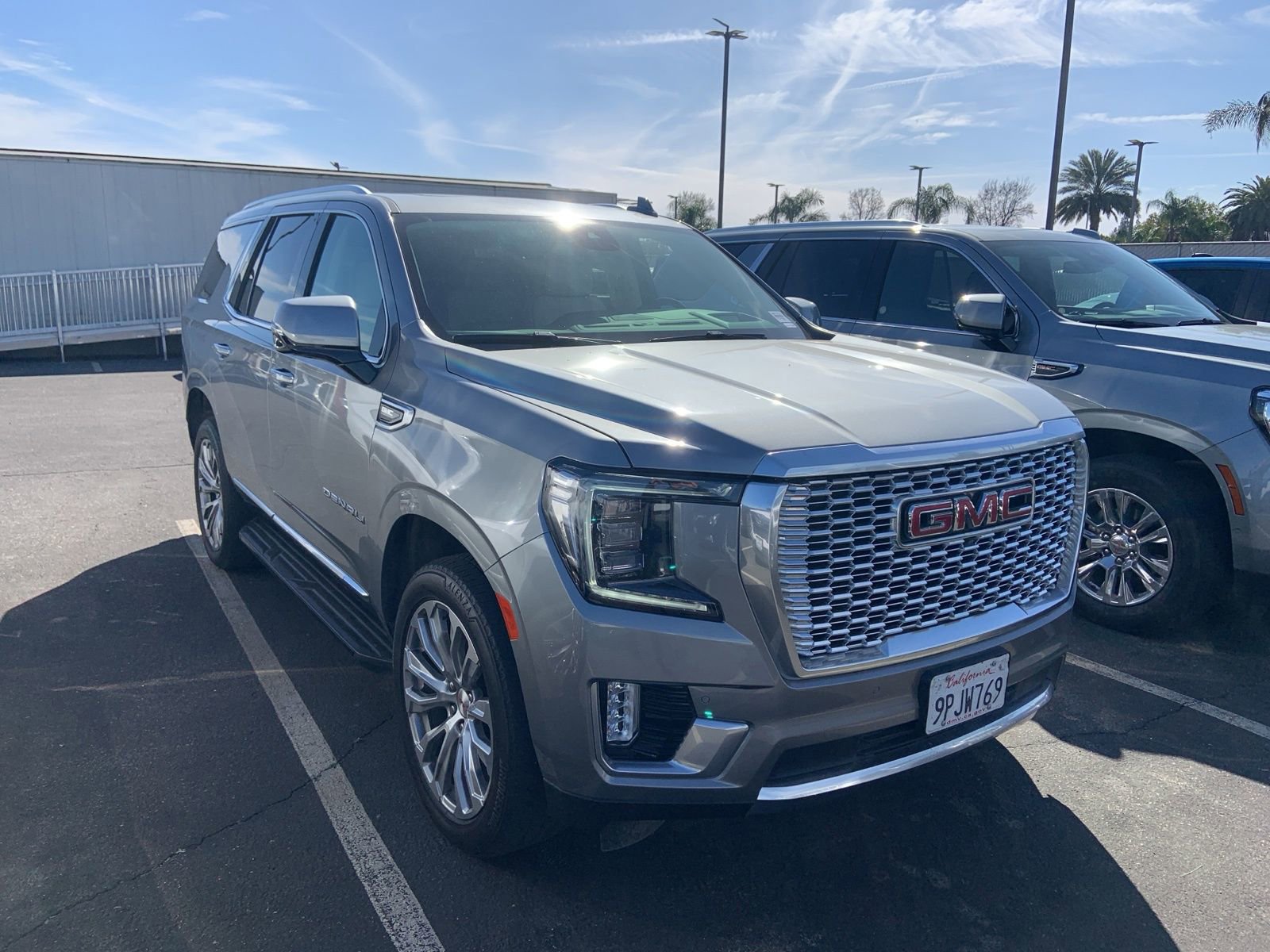 Certified 2024 GMC Yukon Denali image 3