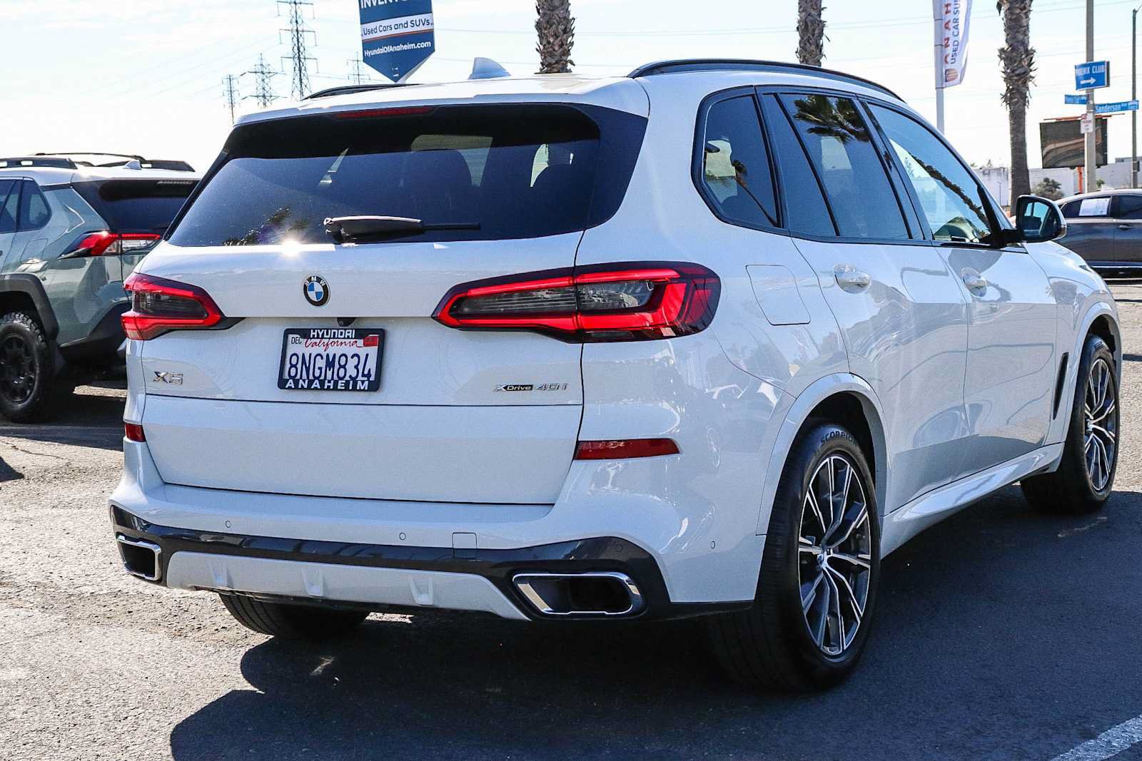 Used 2020 BMW X5 xDrive40i w/ M Sport Package AWD/4WD image 7