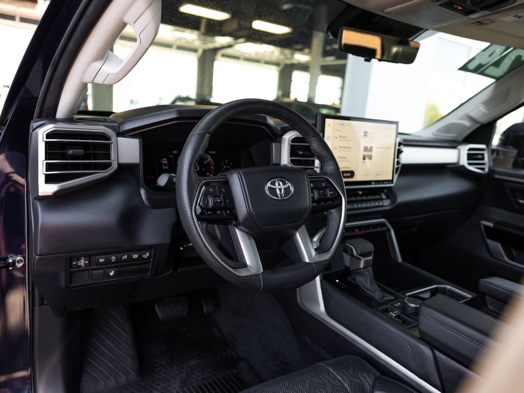 Used 2024 Toyota Tundra Limited AWD/4WD image 14