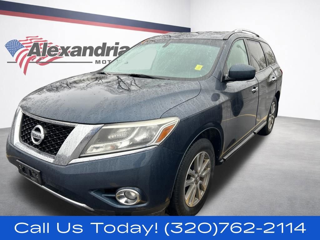 Used 2016 Nissan Pathfinder SV w/ SV Cold Weather Package AWD/4WD image 1