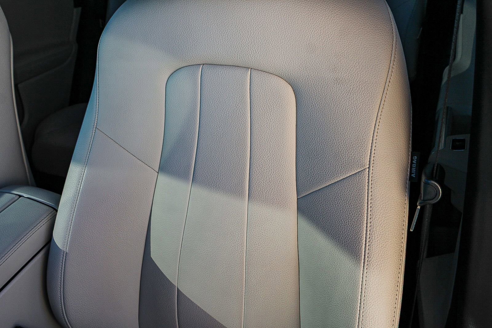 Certified 2025 Mercedes-Benz GLB 250 4MATIC image 24