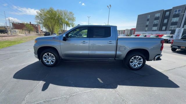 Used 2024 Chevrolet Silverado 1500 LTZ AWD/4WD image 5