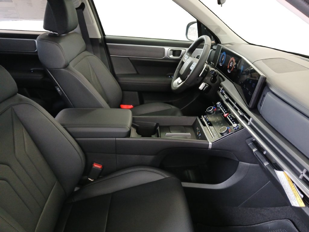 New 2026 Hyundai Santa Fe SEL w/ Tow & Go Package FWD image 16