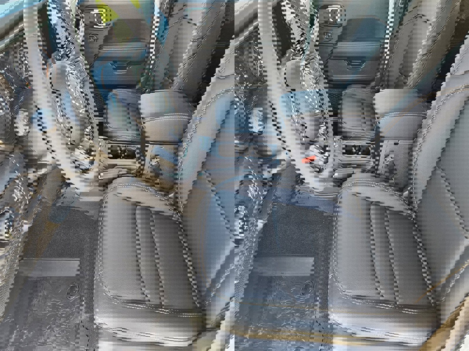 New 2025 Jeep Gladiator Sport image 14