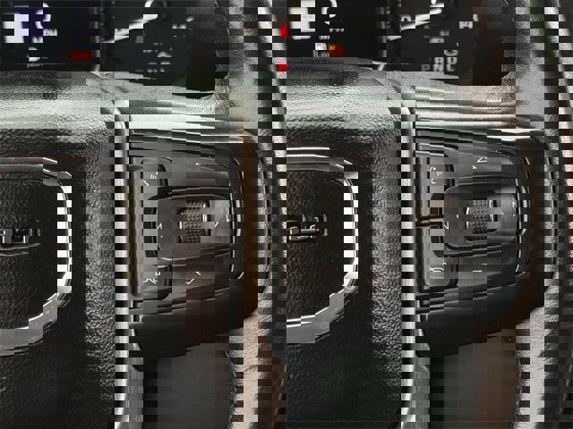 Used 2023 GMC Sierra 2500 Denali w/ Denali Black Diamond Edition image 15