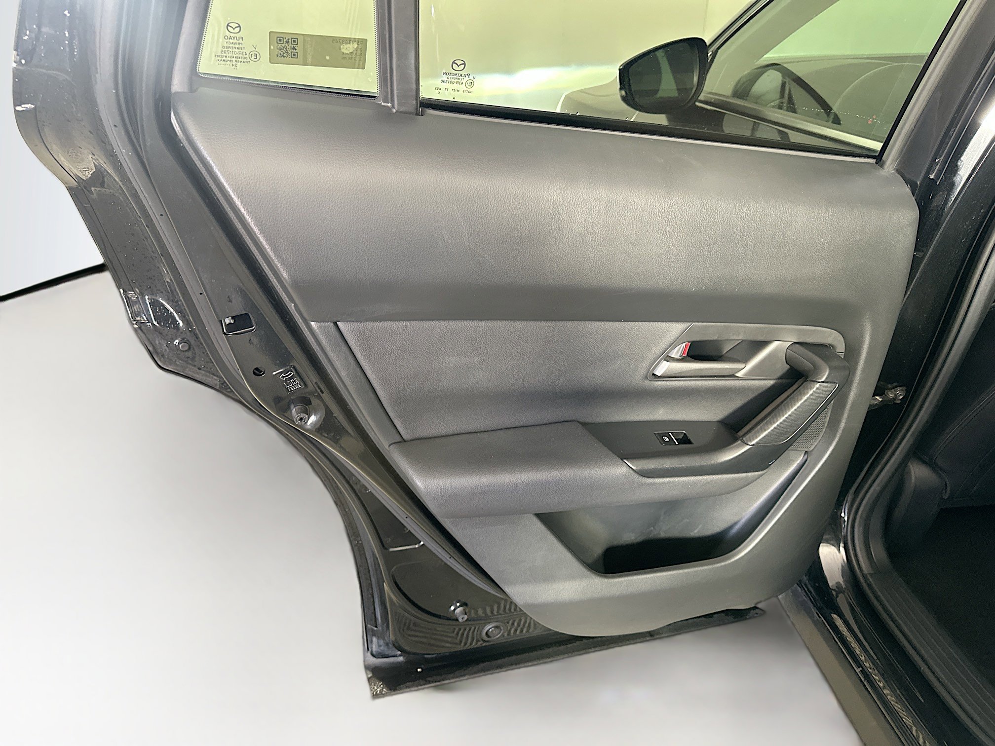 Used 2025 MAZDA CX-50 AWD 2.5 S w/ Premium Package image 28