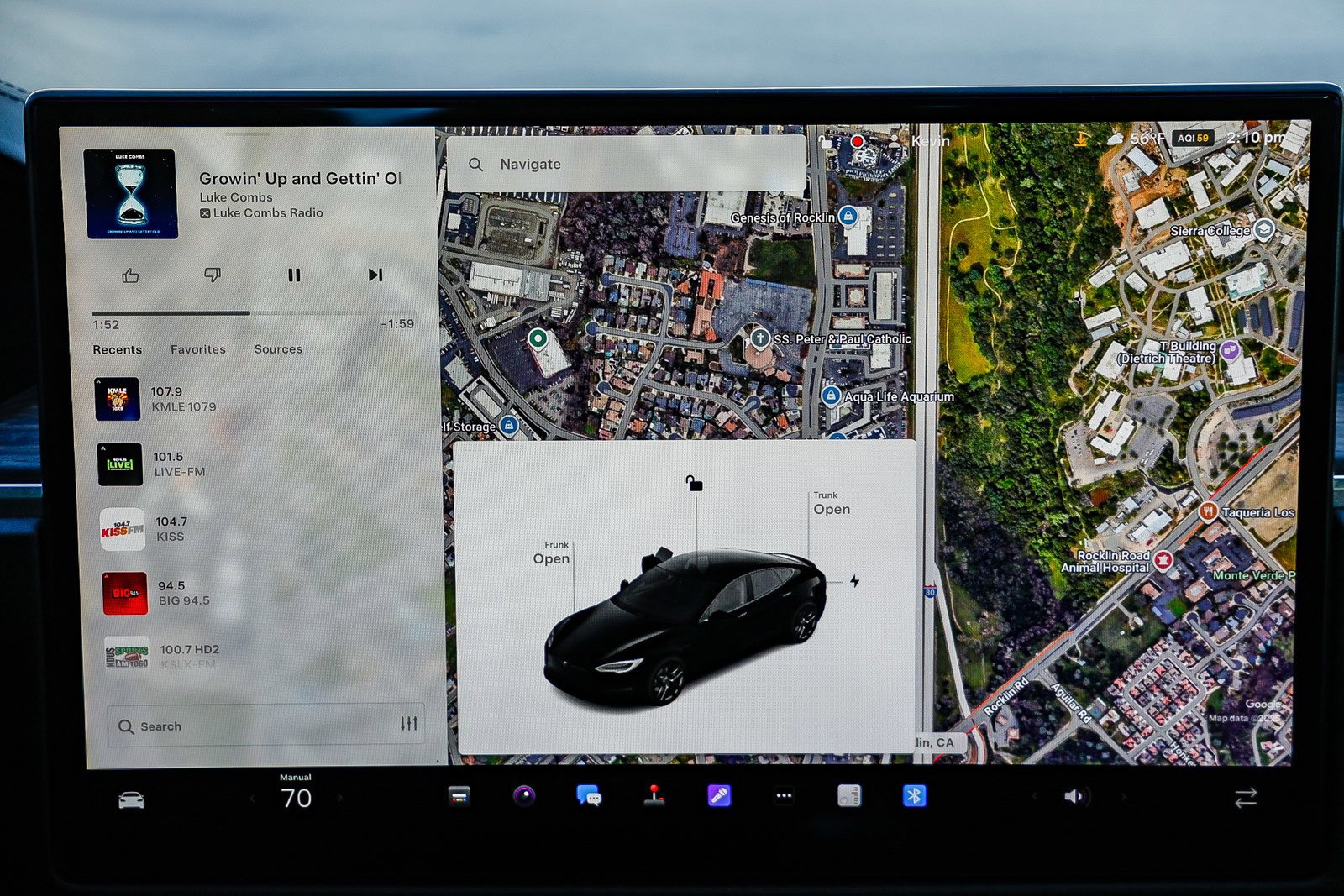 Used 2021 Tesla Model S Plaid image 12