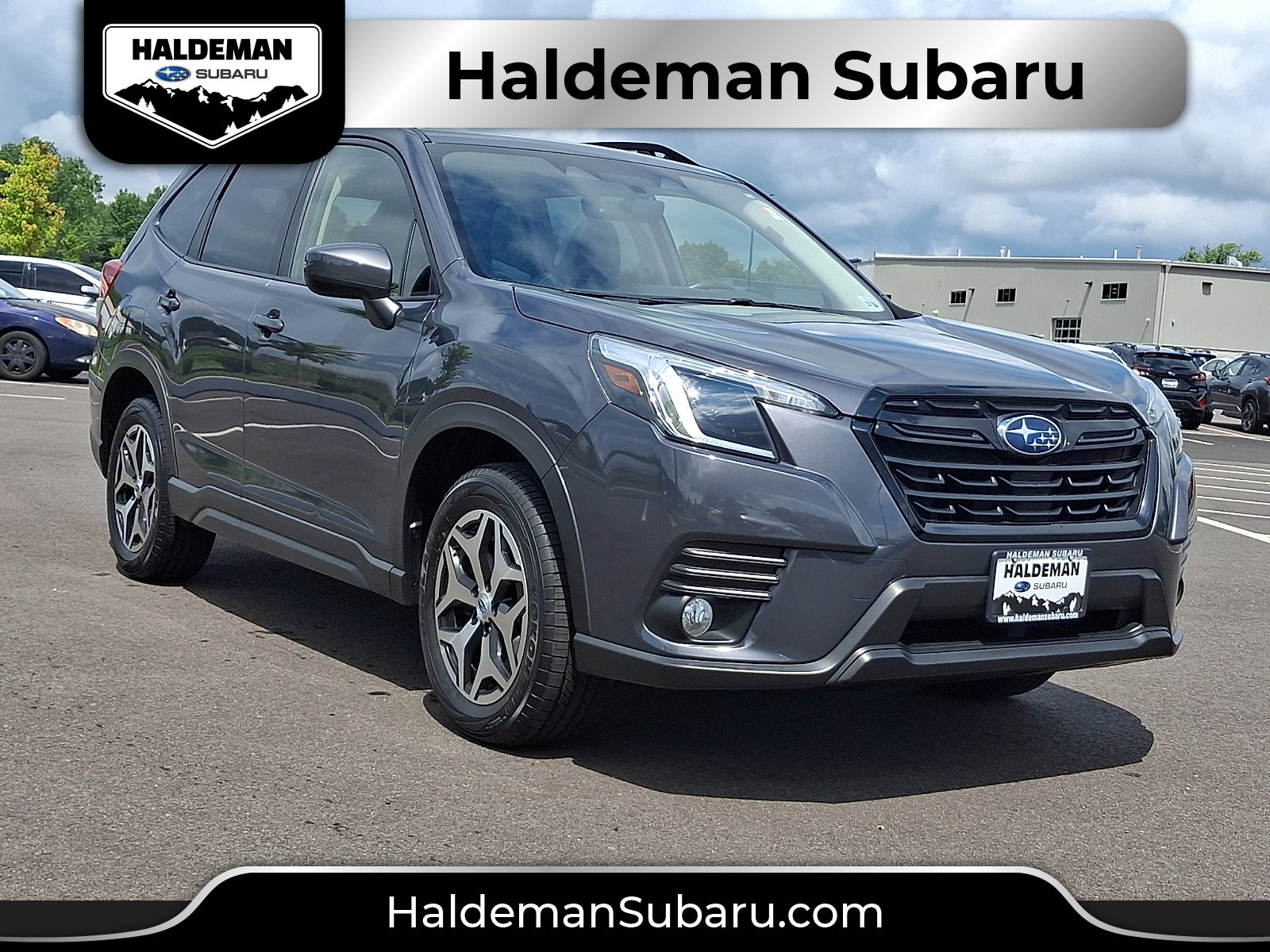 Certified 2023 Subaru Forester Premium AWD/4WD image 1