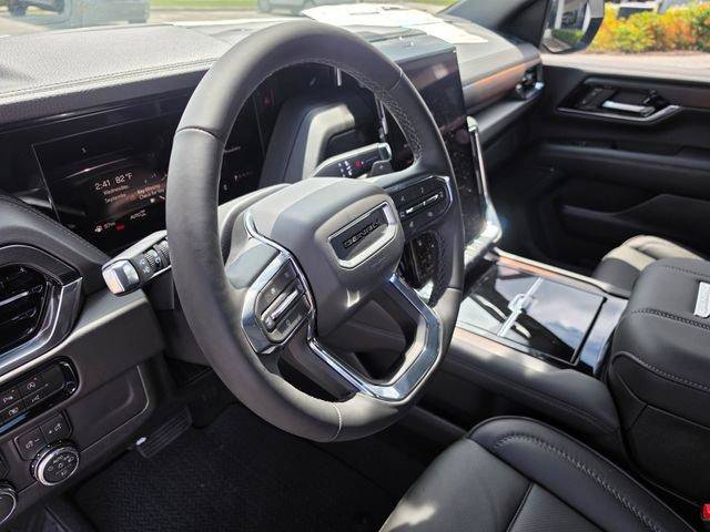 New 2026 GMC Yukon XL Denali w/ Sun & Power Step Package AWD/4WD image 17