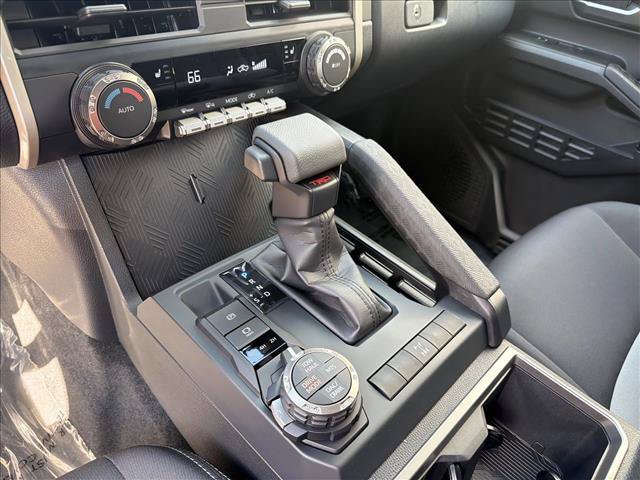 New 2026 Toyota Tacoma TRD Off-Road AWD/4WD image 18