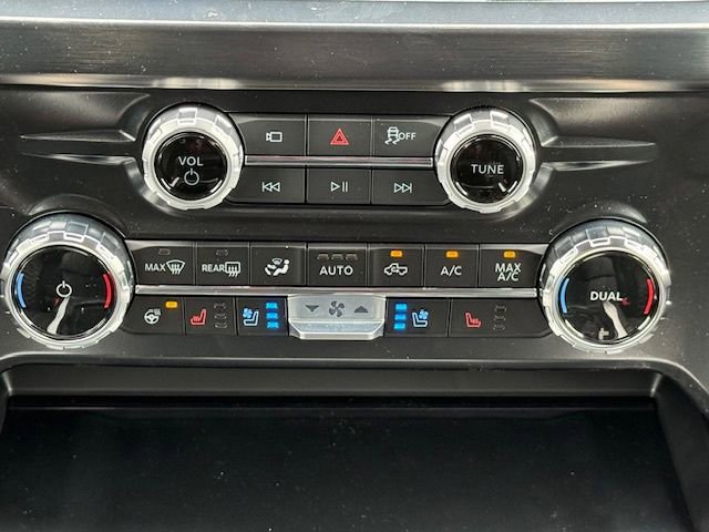 New 2025 Ford F350 Lariat w/ Lariat Ultimate Package image 28