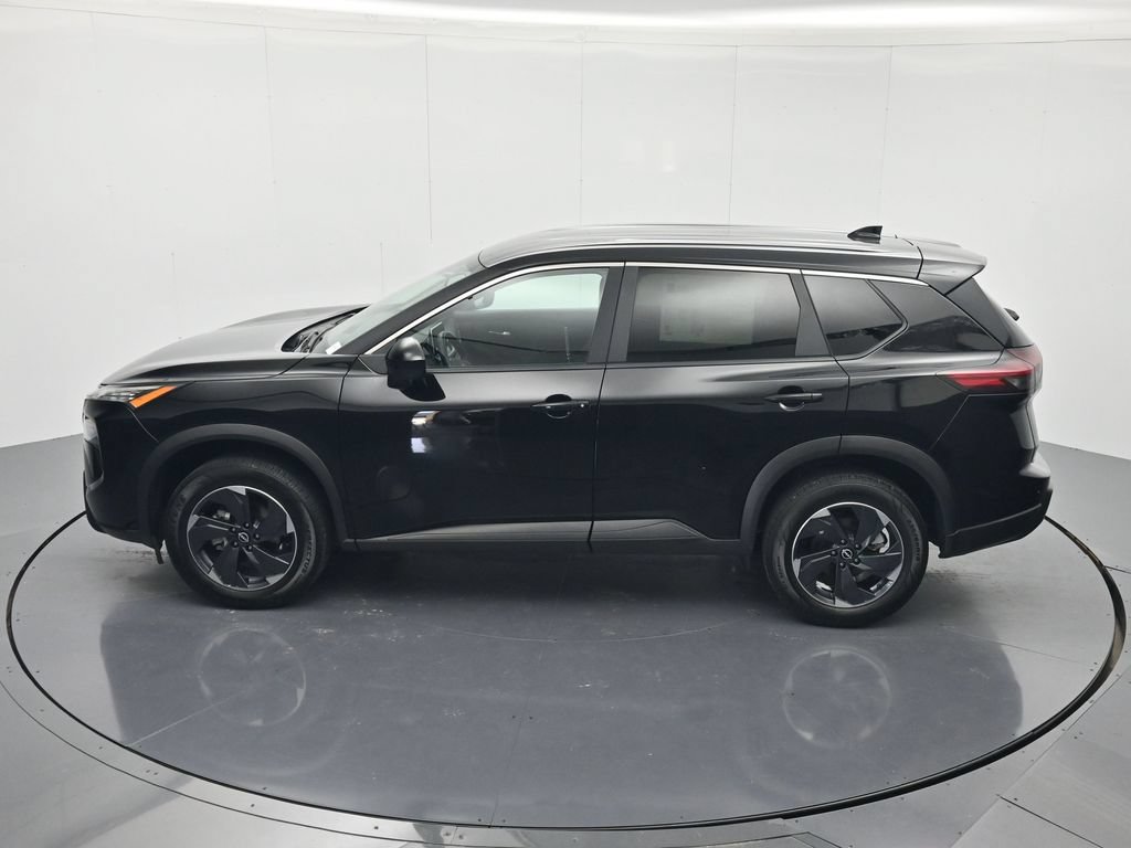 Used 2024 Nissan Rogue SV AWD/4WD image 35