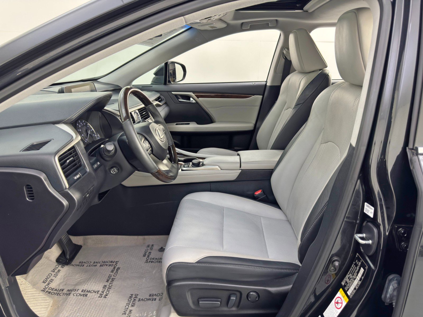 Used 2016 Lexus RX 350 Premium w/ Premium Package image 16