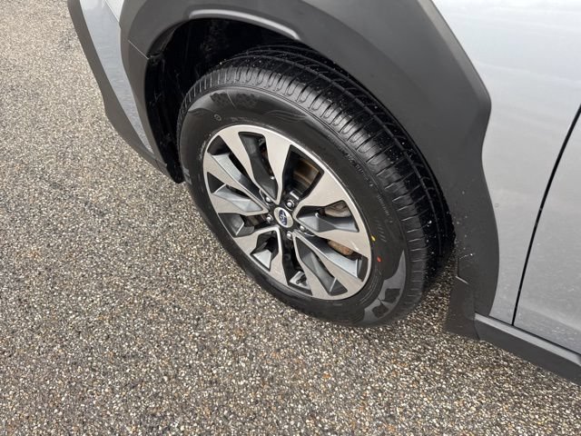 Used 2023 Subaru Outback Limited AWD/4WD image 34