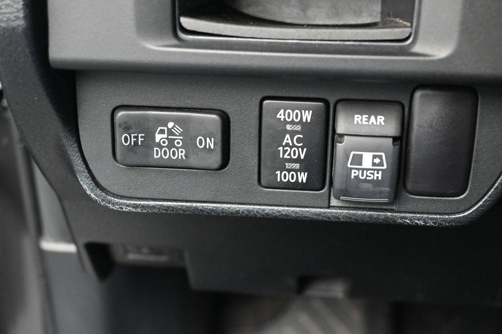 Certified 2017 Toyota Tacoma Limited AWD/4WD image 13