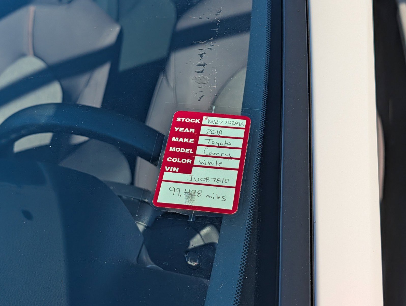 Used 2018 Toyota Camry LE FWD image 31